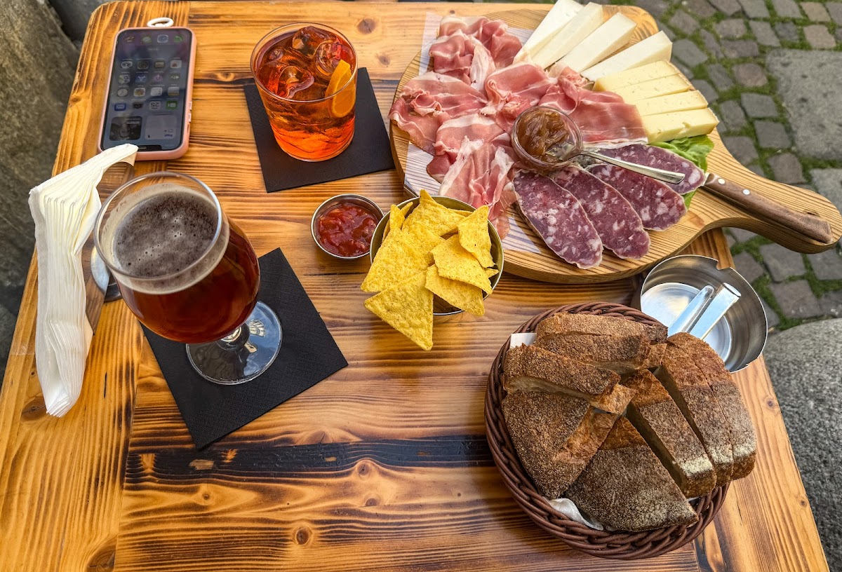 Tclub Street Bar - 4